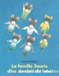 La famille souris dîne au clair de lune